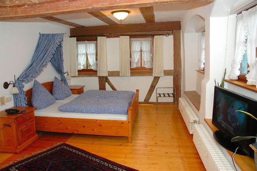 Landhaus Zum Falken Tauberzell Exteriér fotografie